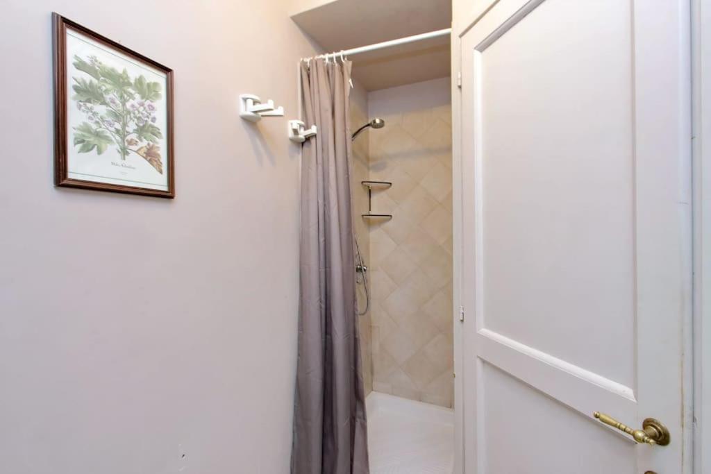 Navona Elegant Two Bedroom Apartment Roma Ngoại thất bức ảnh